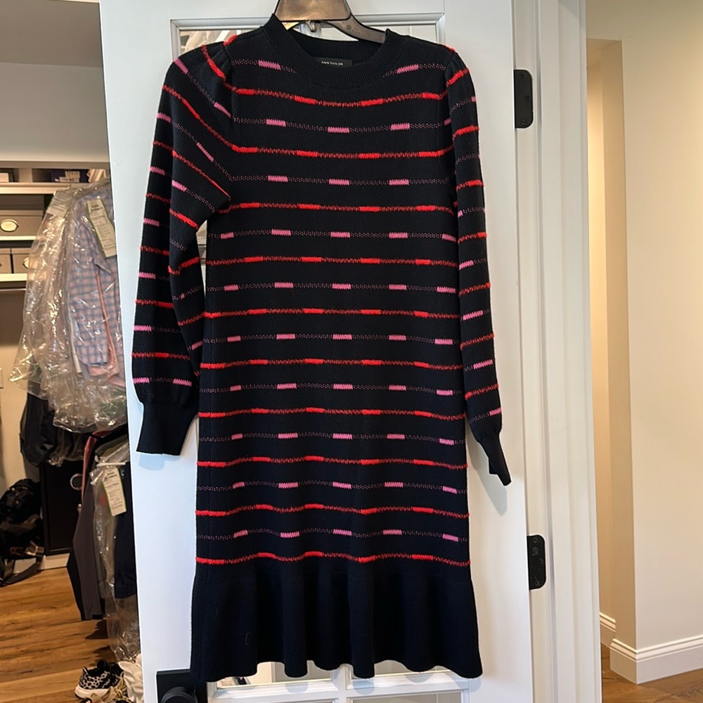 NWT Ann Taylor Sweater Dress with Ruffle Hem Size XS